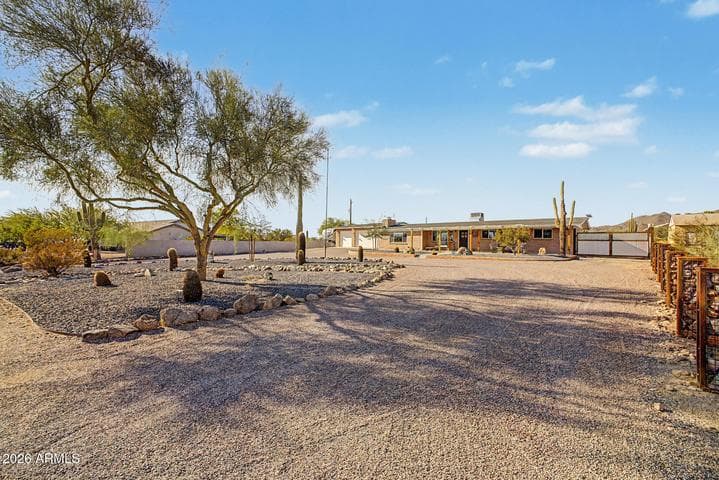 8238 E MAWSON Road, Mesa, AZ