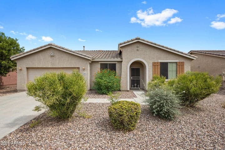 42406 W FALLING STAR Drive, Maricopa, AZ