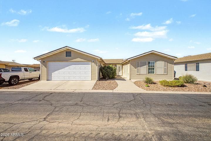 3301 S GOLDFIELD Road #2064, Apache Junction, AZ