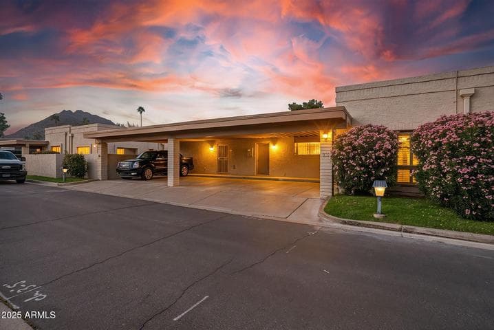 4525 N 66TH Street #122, Scottsdale, AZ