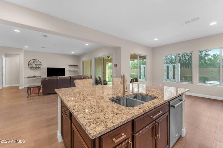 7369 W CACTUS WREN Way, Florence, AZ