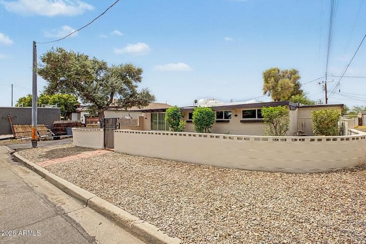 7836 N 13TH Street, Phoenix, AZ