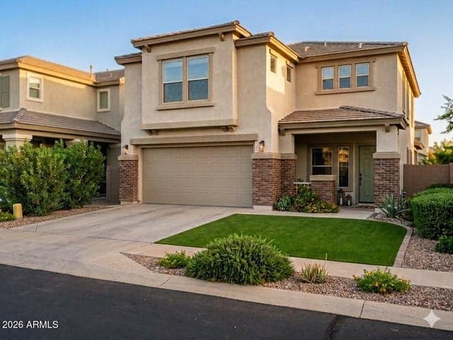 4264 E BAYLOR Lane, Gilbert, AZ