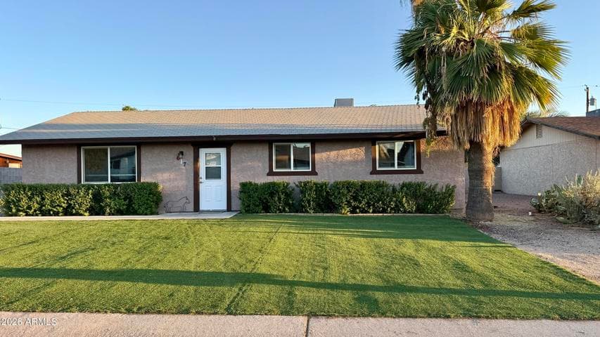 617 E NAVAJO Avenue, Apache Junction, AZ