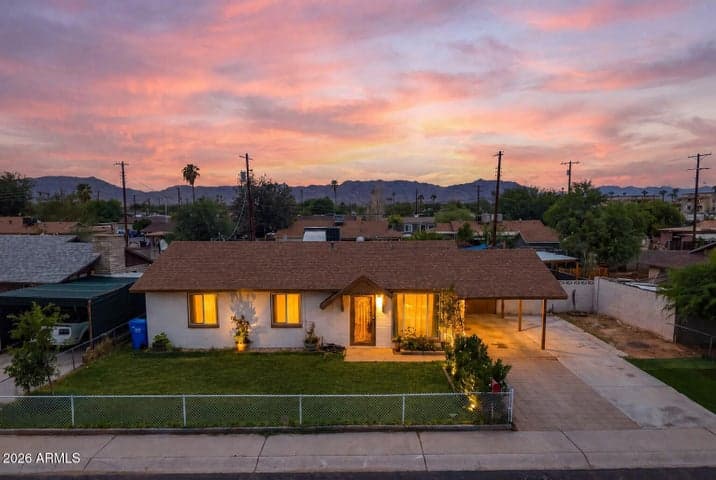 1749 W Grove Street, Phoenix, AZ