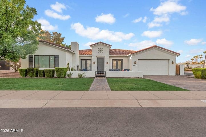 8032 E DEL LATON Drive, Scottsdale, AZ