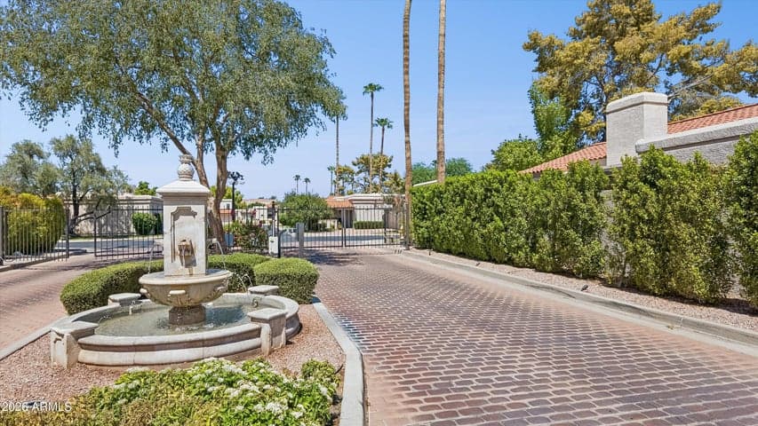 7215 E BUENA TERRA Way, Scottsdale, AZ