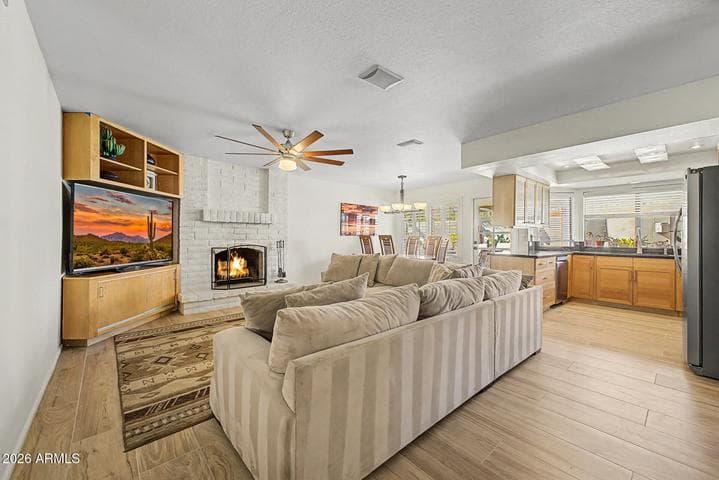 5002 E LE MARCHE Avenue, Scottsdale, AZ