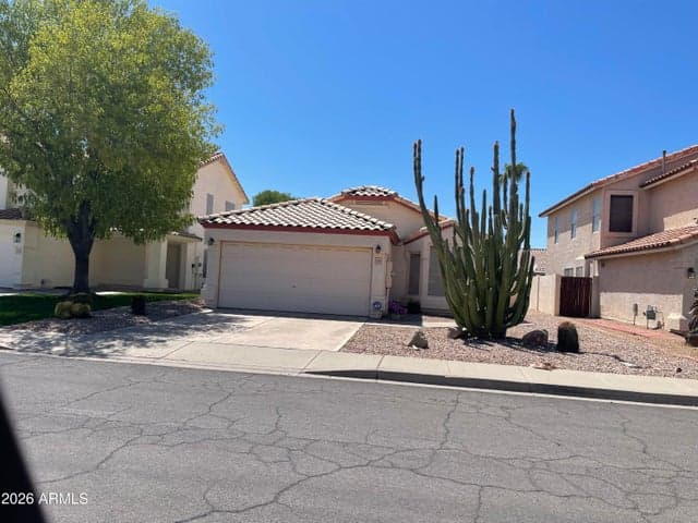 2360 S APACHE Drive, Chandler, AZ