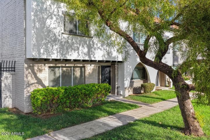 3821 N 28TH Street, Phoenix, AZ