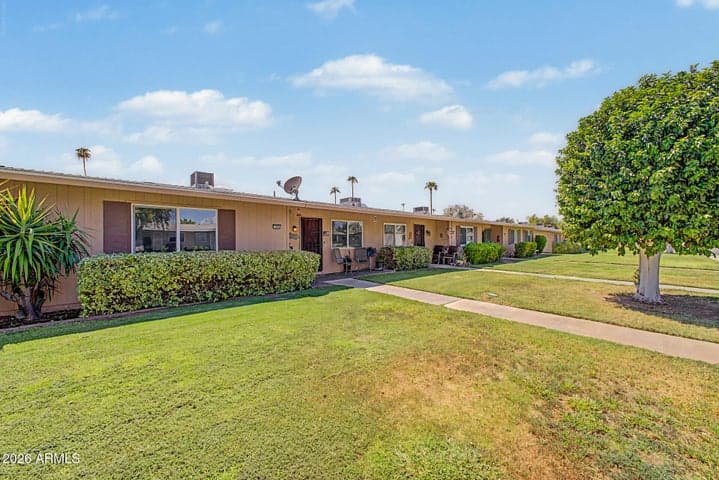 11005 W SANTA FE Drive, Sun City, AZ