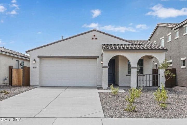 8739 W PASADENA Avenue, Glendale, AZ