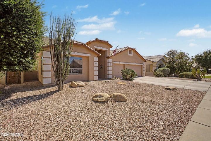 433 W DESERT Avenue, Gilbert, AZ