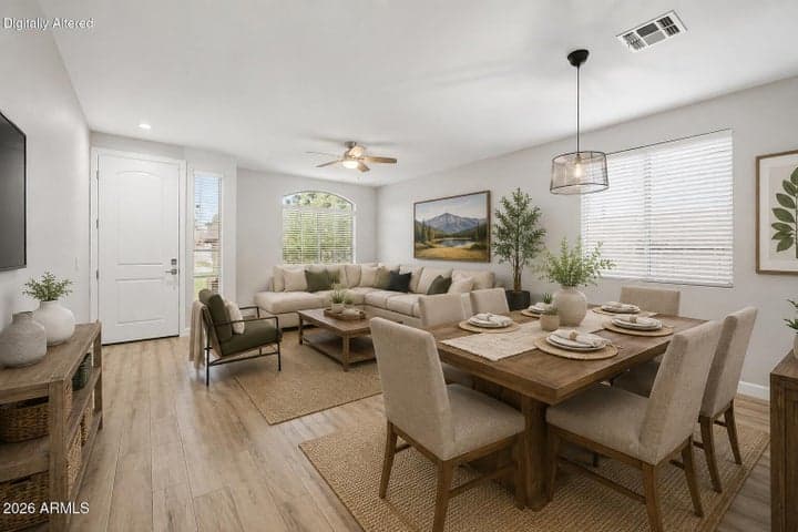 550 N WILSON Court, Chandler, AZ