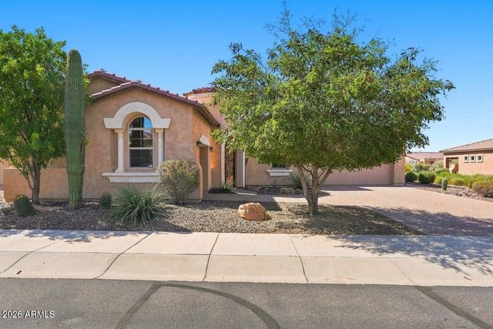 17735 W REDWOOD Lane, Goodyear, AZ