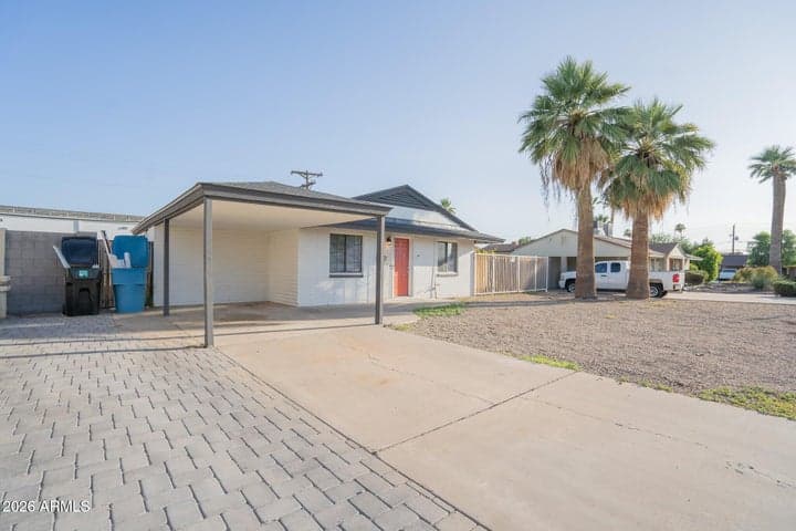 4609 E ALMERIA Road, Phoenix, AZ