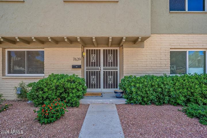 7639 E Montecito Avenue, Scottsdale, AZ