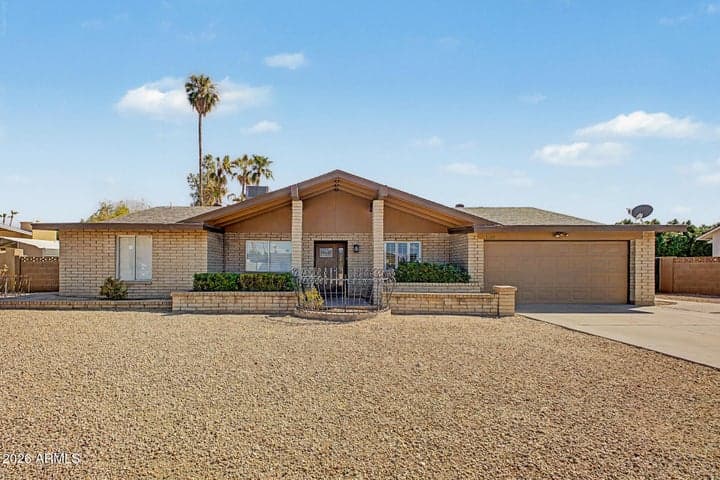 5109 E LAUREL Lane, Scottsdale, AZ