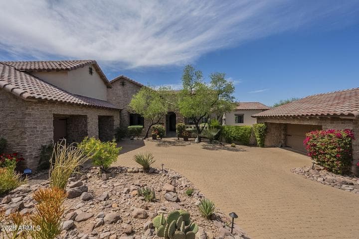 2560 S Geronimo Head Trail, Gold Canyon, AZ