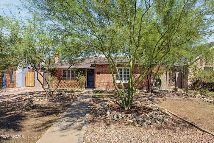 1530 W CULVER Street, Phoenix, AZ