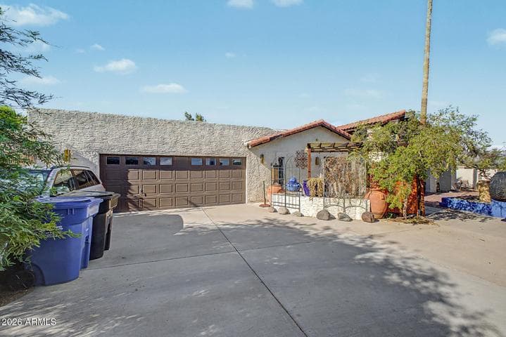 1978 E GREENWAY Road, Phoenix, AZ