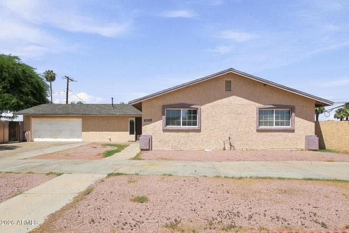 6302 W ORANGE Drive, Glendale, AZ