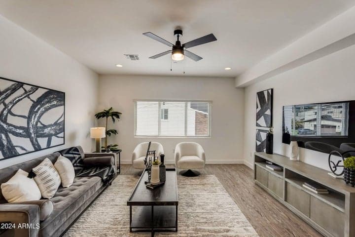 3645 E Earll Drive #7, Phoenix, AZ