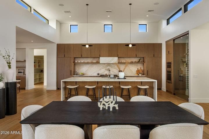 7498 E WHISPER ROCK Trail, Scottsdale, AZ