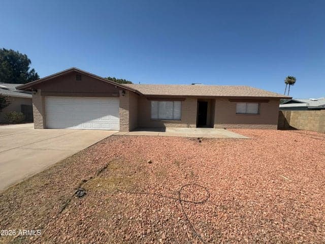 5808 W MARY JANE Lane, Glendale, AZ