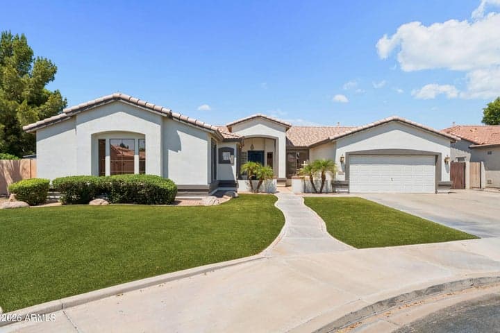 2242 W HAWKEN Way, Chandler, AZ