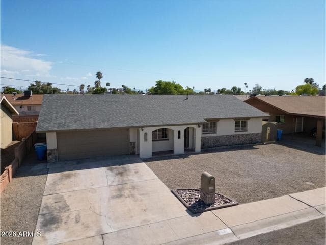 4147 W Echo Lane, Phoenix, AZ