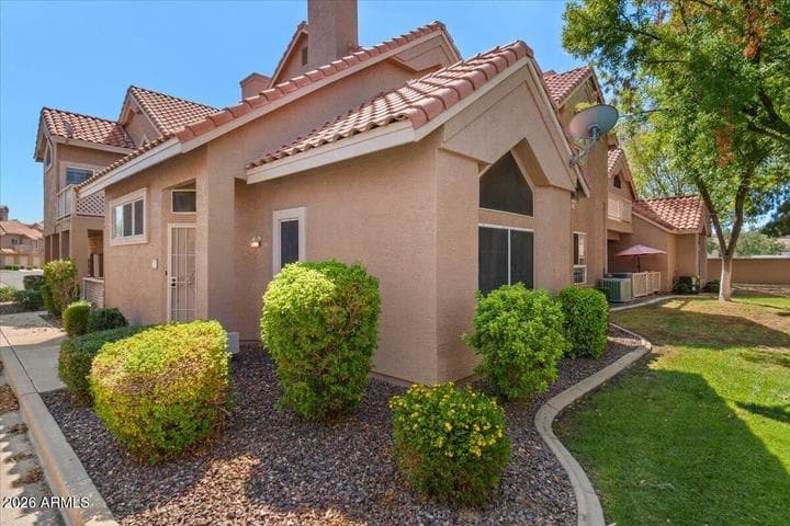 1633 E LAKESIDE Drive #76, Gilbert, AZ