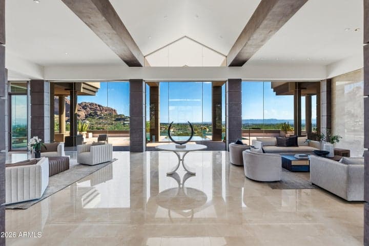 6044 N 44th Place, Paradise Valley, AZ