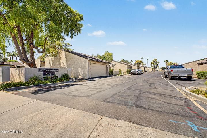 2256 W LINDNER Avenue #27, Mesa, AZ