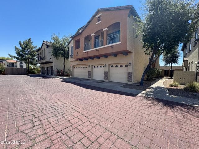 2727 N PRICE Road #6, Chandler, AZ