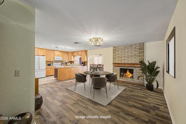 540 E RENEE Drive, Phoenix, AZ