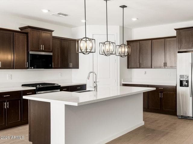 30551 W HACKBERRY Lane, Buckeye, AZ
