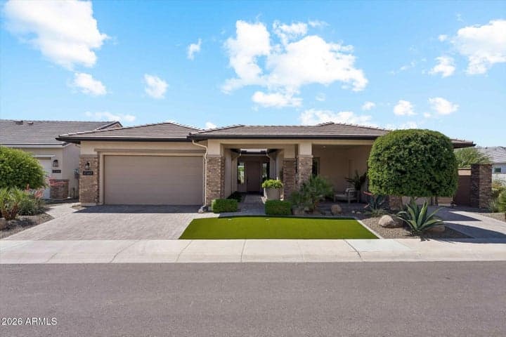 17467 W Guthrie Street, Surprise, AZ
