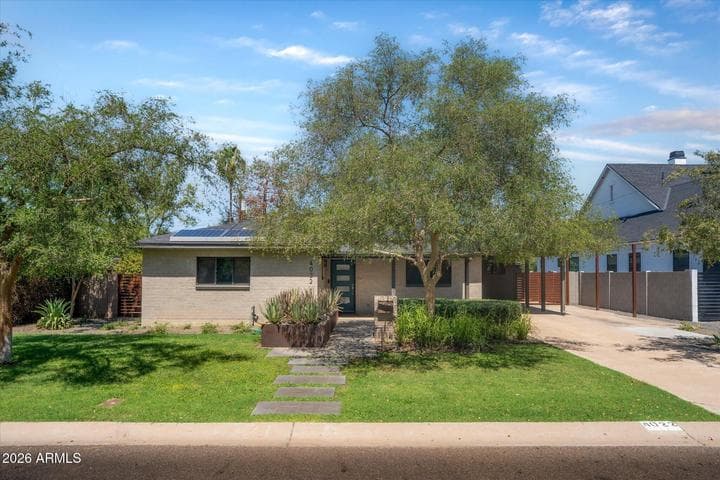 4022 E Avalon Drive, Phoenix, AZ