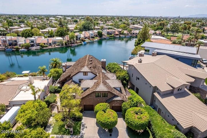 1071 E SANDPIPER Drive, Tempe, AZ