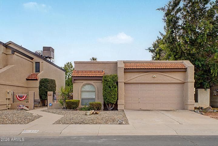 529 E KRISTAL Way, Phoenix, AZ