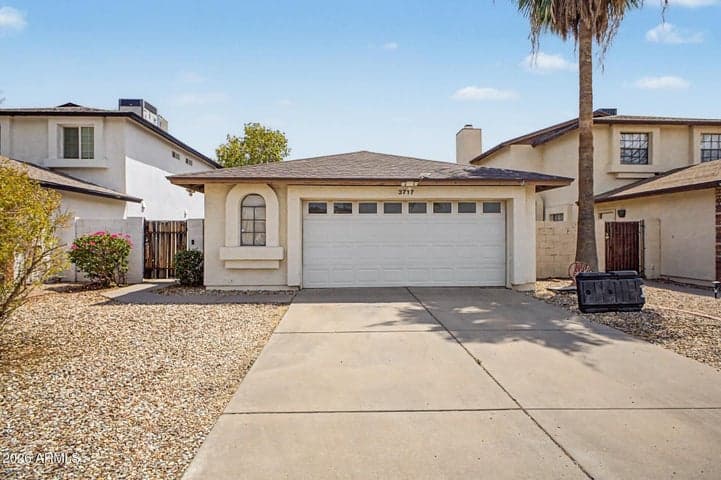 3717 W VILLA MARIA Drive, Glendale, AZ