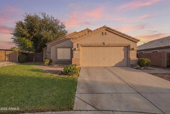 8744 W LONE CACTUS Drive, Peoria, AZ