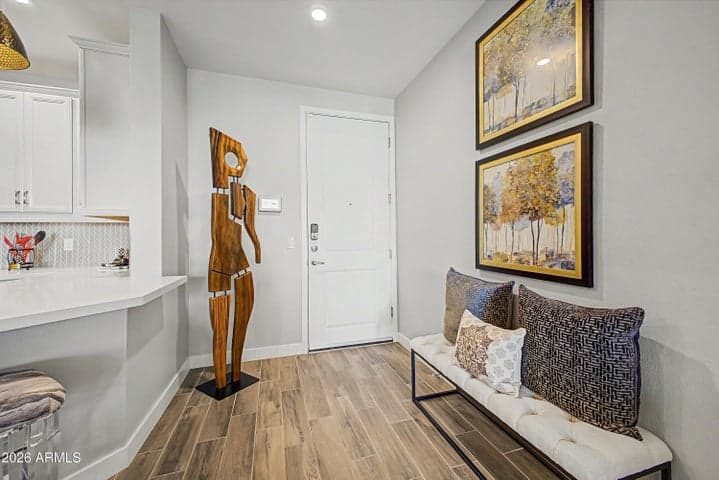 2511 W QUEEN CREEK Road #108, Chandler, AZ