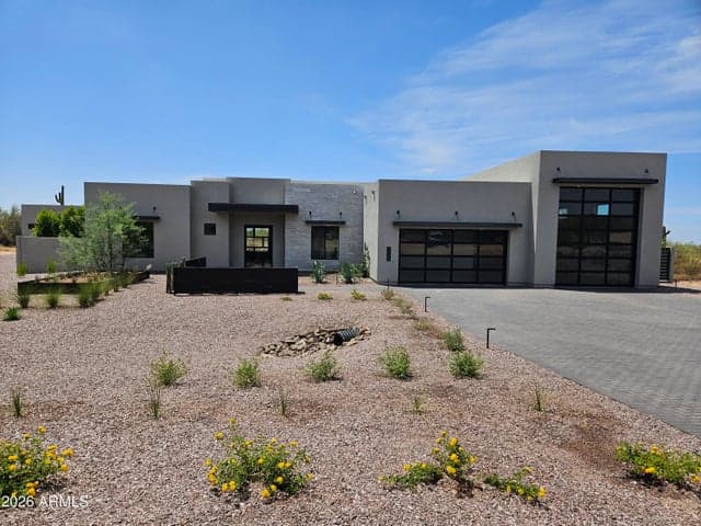 1708 E CREEK CANYON Road, Phoenix, AZ