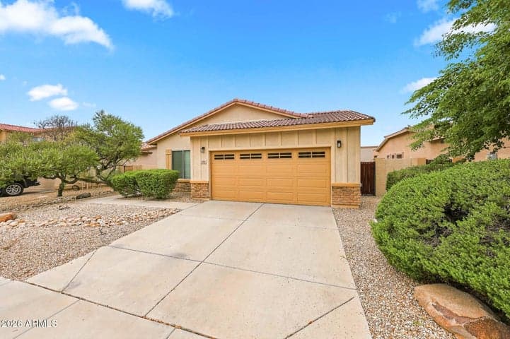 13811 W REDFIELD Road, Surprise, AZ