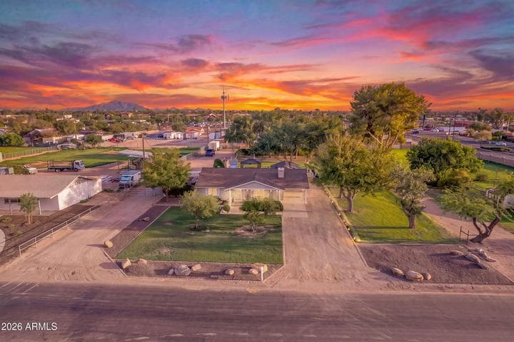 13619 E MORGAN Drive, Gilbert, AZ