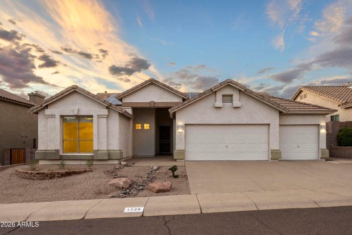 1726 E ROSS Avenue, Phoenix, AZ