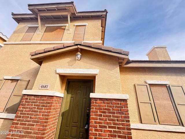 4681 E Redfield Road, Gilbert, AZ