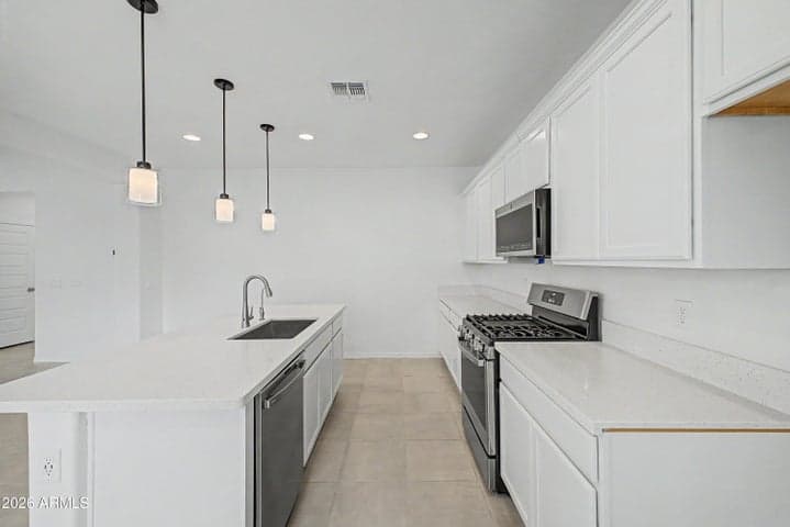 14120 W BRONCO Trail, Surprise, AZ